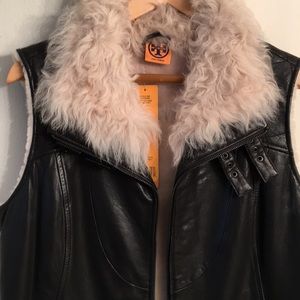 “TORY BURCH” Black LEATHER VEST